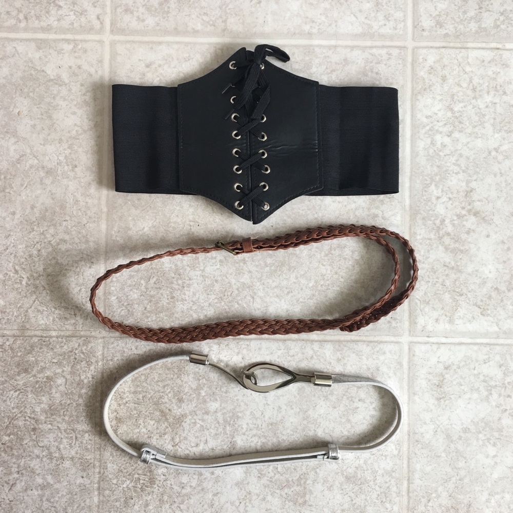 SOLD💨 3 Waist Belts